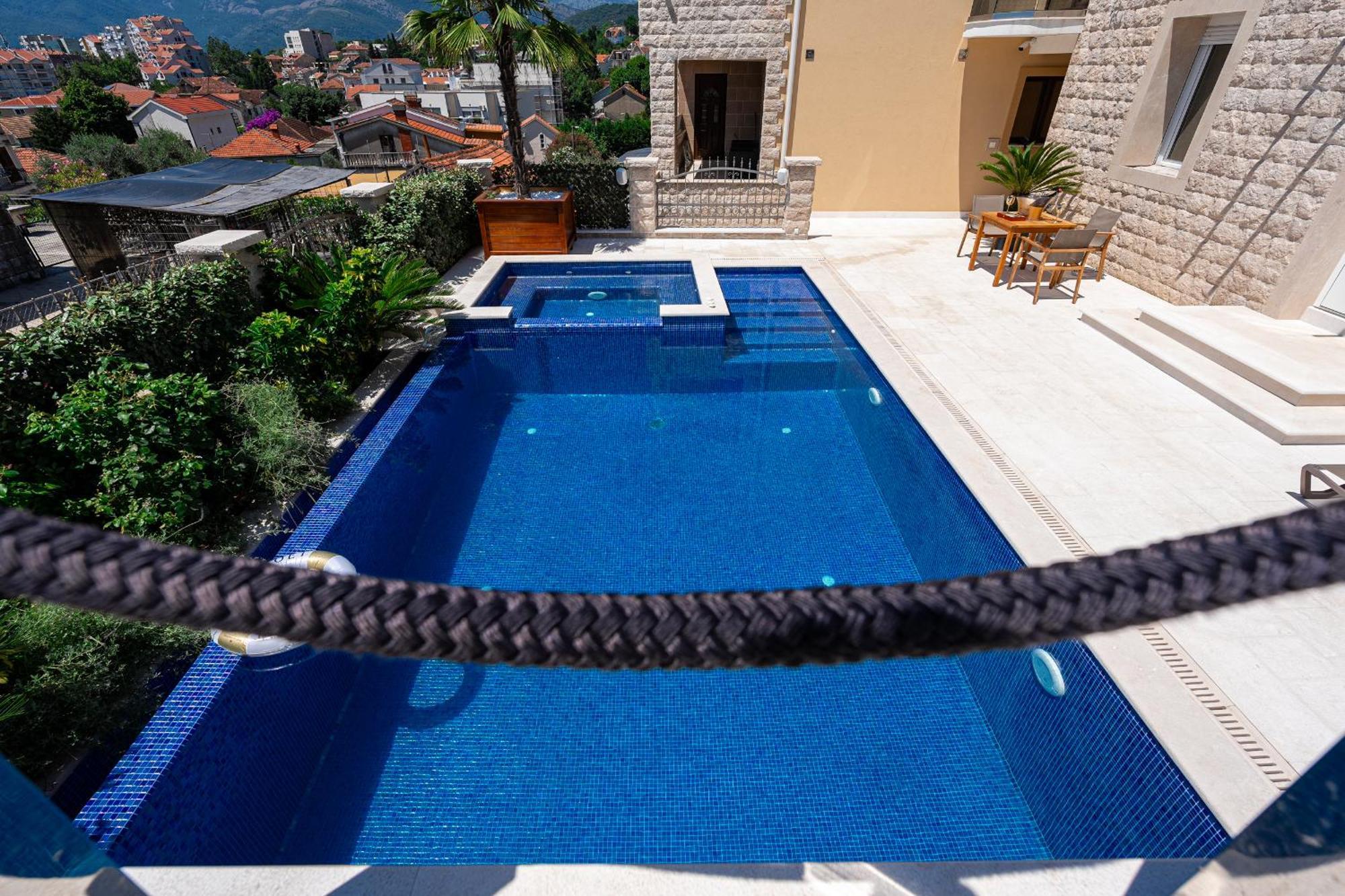 Raicevic Residence Tivat Exterior photo